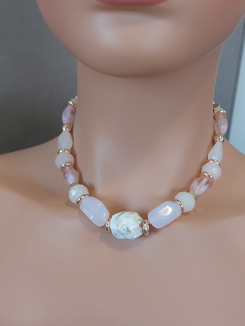 Pink Chunky Bead Necklace 16 Or 18"